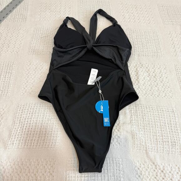 Cupshe large v front strappy back one piece swimsuit SW 2642 - Picture 6 of 8